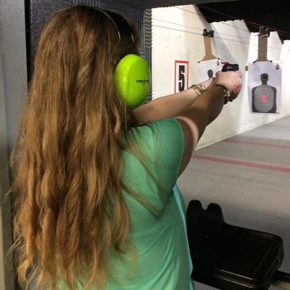 Meet your Posher, Paula - Picture 1 of 1